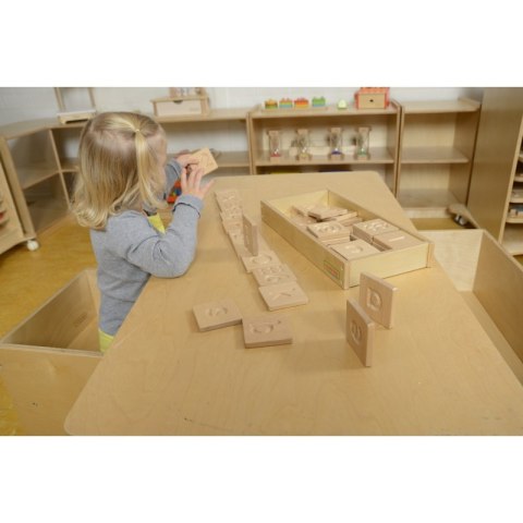 MASTERKIDZ Zabawka Sensoryczna Rozpoznaj Dotykiem Literki Cyfry Kształty Montessori